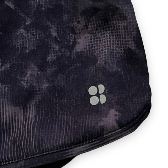 Sweaty Betty running Shorts Built In Liner Zip Waist Pocket Black Gray Large - Picture 2 of 8